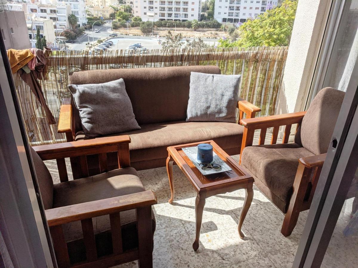 Fantastic 1 Bed Apartment By The Sea Opposite 4 Seasons Limassol Exteriör bild