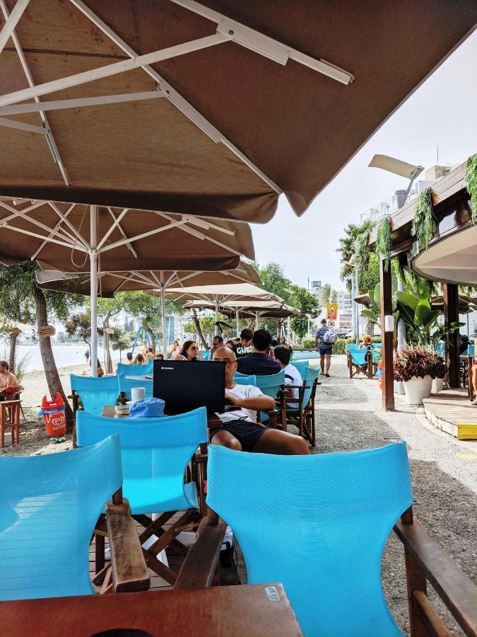 Fantastic 1 Bed Apartment By The Sea Opposite 4 Seasons Limassol Exteriör bild