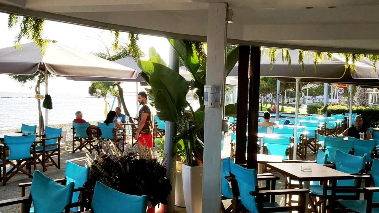 Fantastic 1 Bed Apartment By The Sea Opposite 4 Seasons Limassol Exteriör bild