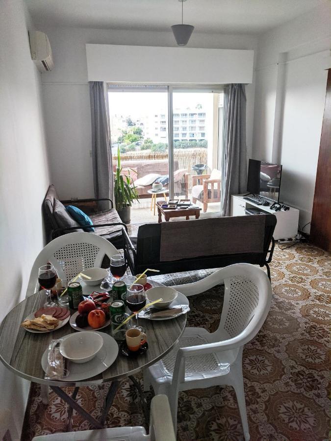 Fantastic 1 Bed Apartment By The Sea Opposite 4 Seasons Limassol Exteriör bild