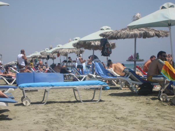 Fantastic 1 Bed Apartment By The Sea Opposite 4 Seasons Limassol Exteriör bild